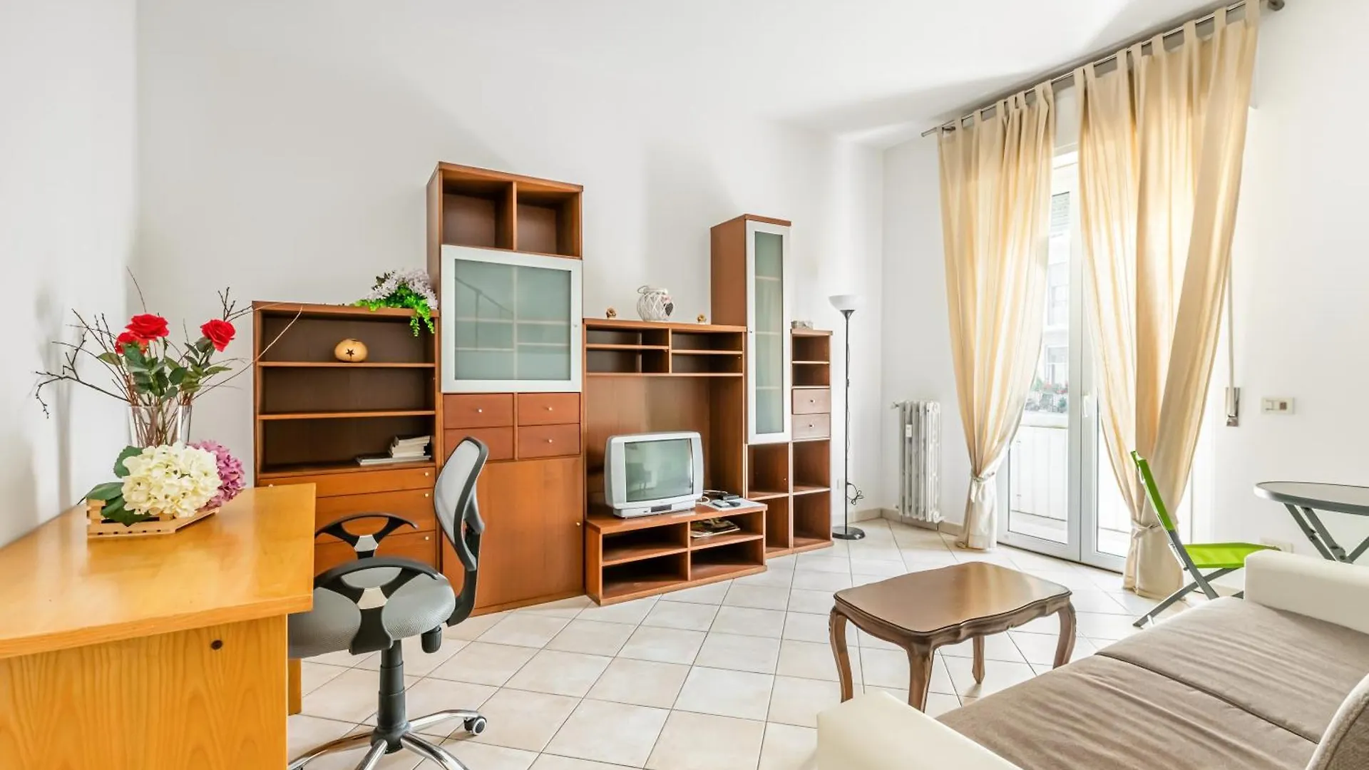 Florence Quiet And Cozy Apartment With Balcony Italy