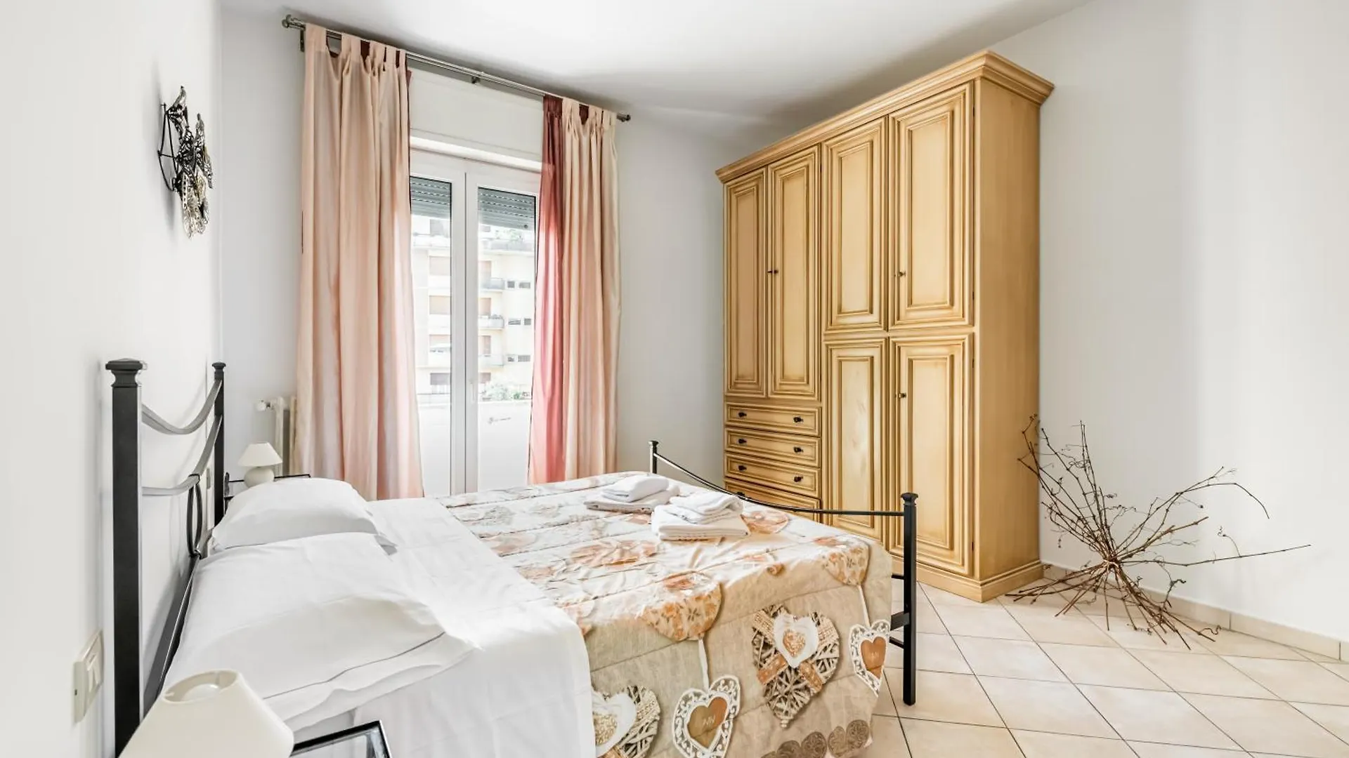 Florence Quiet And Cozy Apartment With Balcony